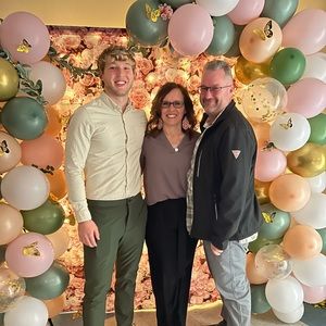 Meet your Posher, Christina